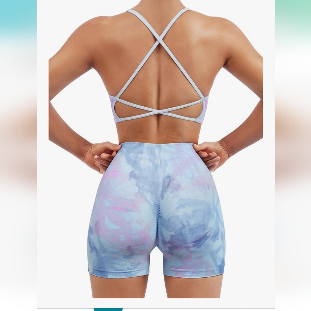 Set Strappy Sports Bra & Glute Scrunch Shorts Set In Candy Tie Dye Size 6-8